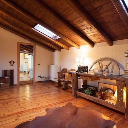 B&B Relais Al Borgo Somma Lombardo Exteriör bild